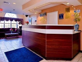 Microtel & By Wyndham Savannah/pooler Pooler